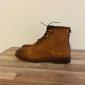 Show the bear 1920 style work boot